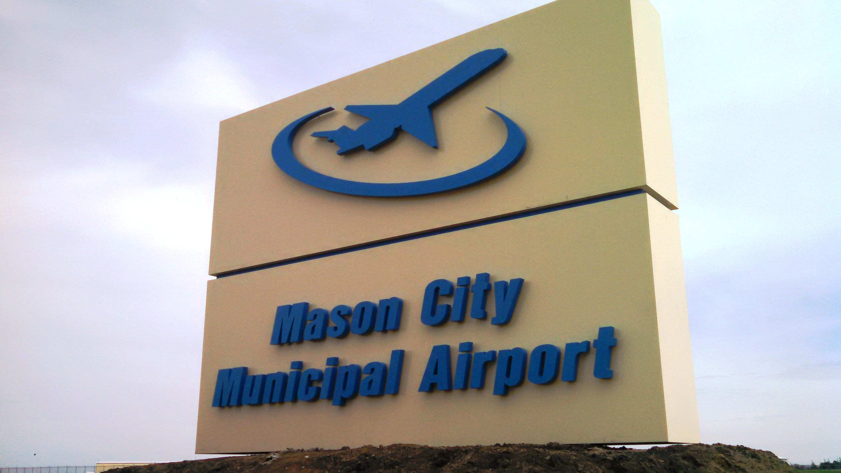 airlines at mason city airport, mason city, iowa